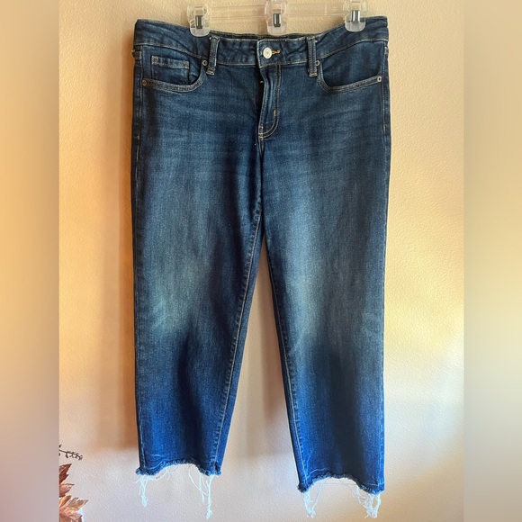 Old Navy Women's Straight Jeans in Dark Blue - Picture 1 of 5